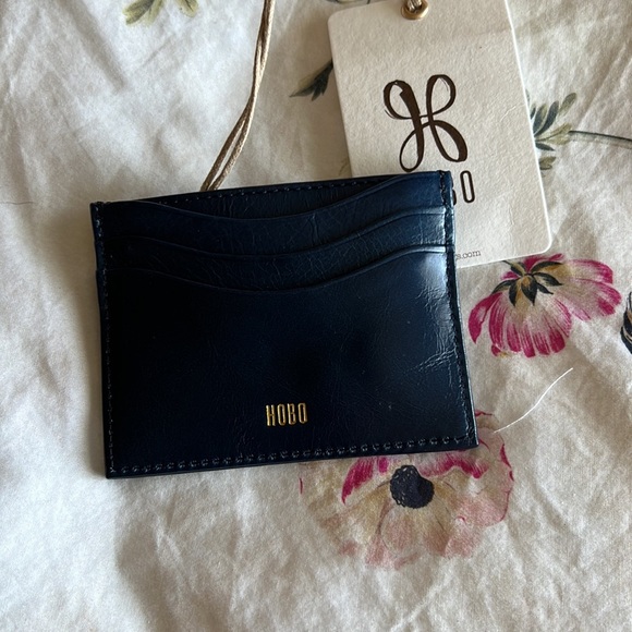 Hobo Max Card Case - Picture 2 of 3